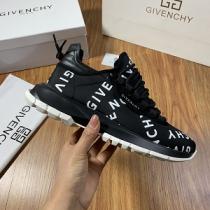 激安通販GIVENCHY JAW Sneakerジバンシーメンズ スニーカースーパーコピー品リラックススタイルに