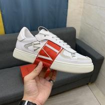 急激に人気色VALENTINO ヴァレンティノコピー カジュアルなスニーカーメンズ激安履き心地シューズ