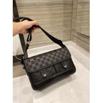 2026人気色LOUIS VUITTON 定番商品 収納可能ヴィトン スプリンタ...