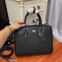2026注目プラダ ビジネスバッグメンズ コピー 通販 PRADA 高品質 人気 お買い得 収納可 通勤スタイル