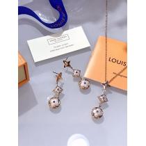 芸能人愛用LOUIS VUITTON ネックレス ピアス 2セット COLOR BLOSSOM ルイヴィトン コピー 激安通販