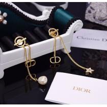 人気新品JADIOR ディオールイヤリングコピー2026トレンドお洒落なピアス芸能人愛用アクセサリー激安