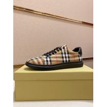 カジュアルなBURBERRY 2026お得にストリートファッションチェック柄定番商品バーバリースニーカーコピー