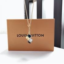 激安七夕のプレゼント ルイヴィトンネックレスコピーLOUIS VUITTON  ...