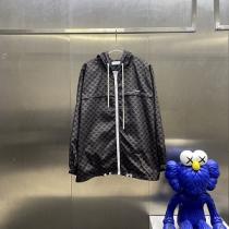 お洒落なCELINE 21FW人気最新作セリーヌジャケットコピーロゴ入りプリントデザイン着こなし限定アイテム