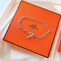 大好評HERMES コピーブレスレット人気新作エルメスアクセサリー激安通販2026流行りエレガントなスタイル