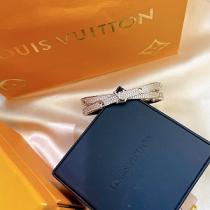 LOUIS VUITTONブレスレット人気2026新作キラキラ高級感満載お洒落なアクセサリーお買い得ルイヴィトンコピー激安