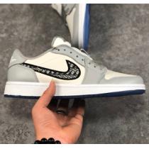 お洒落な★ Dior Air Jordan 1 Retro Low ナイキコラボスニーカー★ ディオール偽物激安2026トレンド人気商品高品質