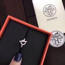好評品★HERMES スーパーコピーエルメス指輪レディース2026トレンド限定アイテムシルバーキラキラ美品