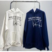 激安★2026秋冬★バレンシアガパーカー人気スウェットリラックス感BALENCIAGAスーパーコピー新作ネイビーホワイト