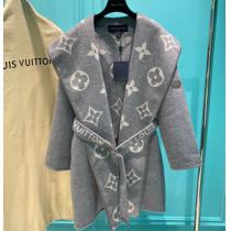 限定商品♡LOUIS VUITTON コピールイヴィトンコートレディースおしゃれ2026秋冬トレンド使い勝手美品
