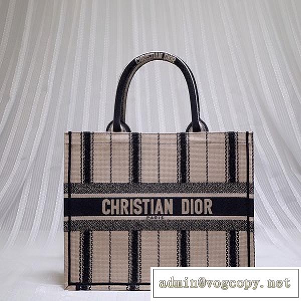 DIOR激安通販☆Book Toteディオールバッグ偽物ハイブランド2026人気トートバッグ評判高い