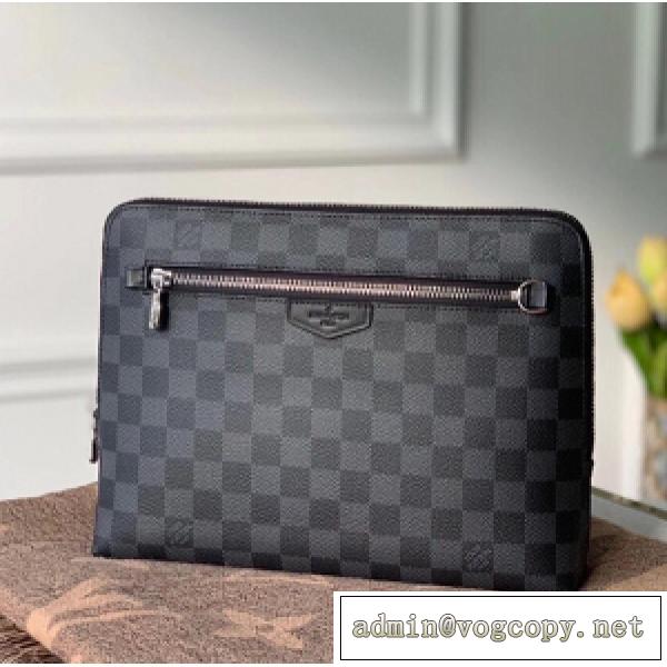 2026人気商品♡LOUIS VUITTONクラッチバッグnew pouch ルイヴィトンスーパーコピー優れた品質