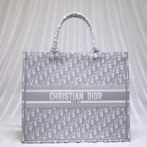 人気★DIOR Book Toteトートバッグディオールスーパーコピー100％品質保証2026トレンド人気上昇中