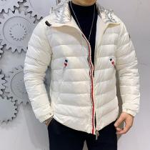 軽やかなMonclerダウンジャケットメンズ耐久性撥水・防風性抜群人気2026流...