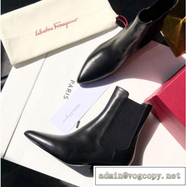 【Salvatore  Ferragamo】2026人気色★レディースブーツ履き心地抜群秋冬トレンド美品