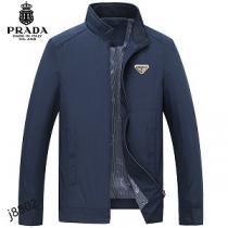 40代おすすめPRADAブルゾンコーデプラダコピージャケット新作リラックス感