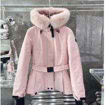 【累積売上総額第１位】♪MONCLER コピーダウンジャケットレディースモンクレ...