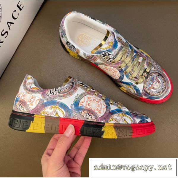 2026大人気★★VERSACE 新作お洒落なヴェルサーチスニーカーコピーファッション履き心地抜群