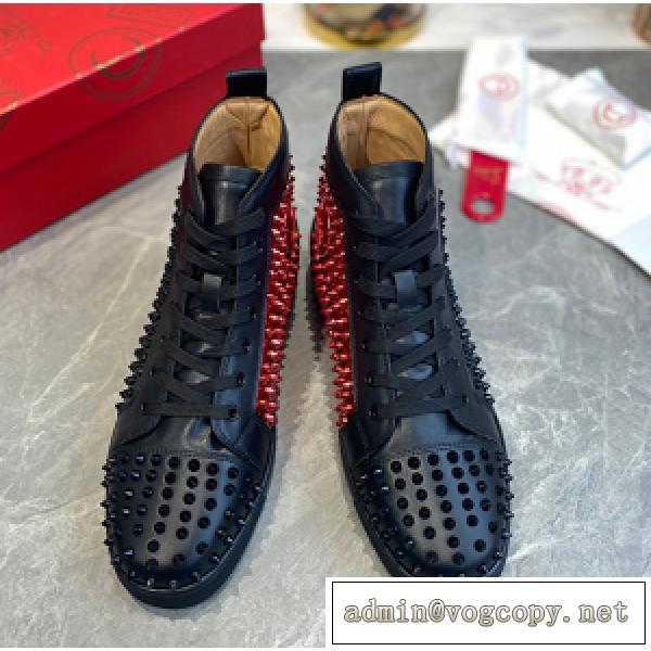【累積売上総額第１位】ルブタンスニーカー偽物☆ エレガントなオシャレChristian Louboutin 新作