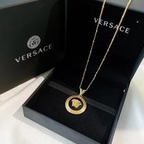 人気2026トレンドVERSACE ネックレスコピーヴェルサーチアクセサリー激安人気商品