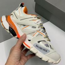 歩きやすい♡BALENCIAGA偽物高級バレンシアガスニーカースーパーコピー2026秋冬新作