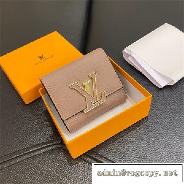 ヴィトンコピー財布♡2026完売必至の注目アイテム♡LOUIS VUITTON可愛い人気色ピンク♡ブラック