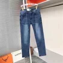 Fendi デニム新作 2026ss 流行りフェンディスーパーコピーメンズジーンズブルー色使い勝手