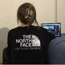 おしゃれ見え♪THE NORTH FACEパーカー人気2026流行り☆ノースフェイスコピー男女兼用