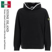 2026注目☆Stone island sweatshirt with hoodie and buttonsストーンアイランドパーカーコピー通販