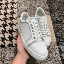 新品2026☆ルブタンスニーカーコピーChristian Louboutinファッション人気トレンドホワイト靴