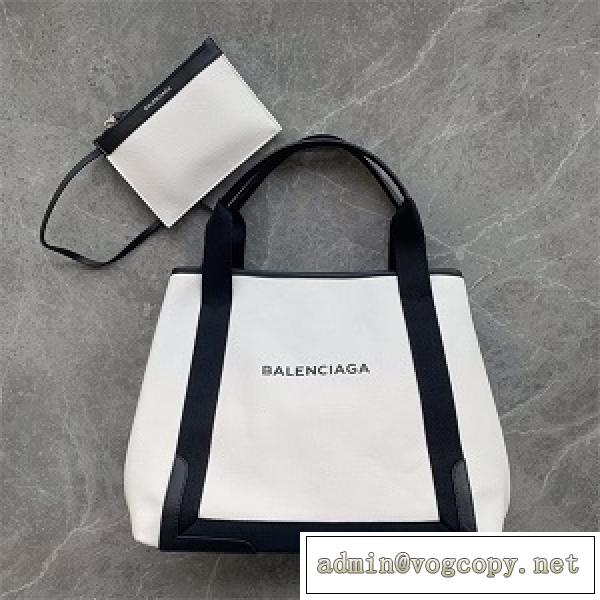 2026トレンド BALENCIAGA 激安☆バレンシアガバッグスーパーコピーキャンバス定番☆ベルト付きなし