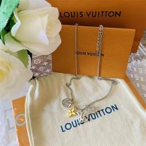 人気2026春夏LOUIS VUITTONコレクションモノグラムルイヴィトンネックレスコピー激安好評品