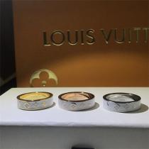 オシャレLouis Vuittonヴィトン指輪コピー2026人気ランキングハイブランドアクセサリーユニセックスコーデ