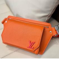 入手困難★ルイヴィトンウェストバッグコピーオレンジ色LOUIS VUITTON新品2026人気ランキング逸品