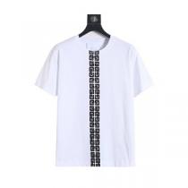 GIVENCHY人気ｔシャツサイズ感抜群★2026春夏ファッションジバンシースーパーコピー半袖ウェア着こなし