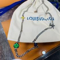 2026年流行り❤️ルイヴィトンコピーネックレス人気☆LOUIS VUITTON新作アクセサリー使い勝手