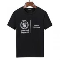 【定番】BALENCIAGAバレンシアガtシャツコピー2026年トレンド感が強い上品