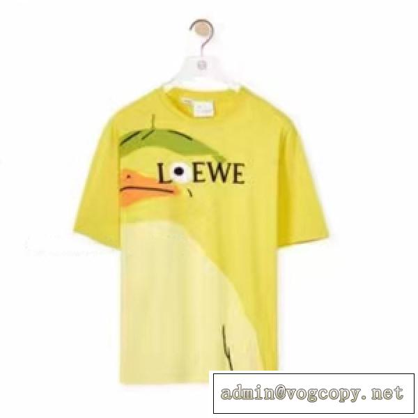 今年取り入れたい! LOEWE ロエベスーパーコピー 半袖Tシャツ通販 千と千尋コラボ 春夏の人気色 男女兼用