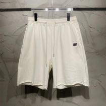2026年春夏のトレンド登場CELINE ショートパンツコピー セリーヌトリオン...