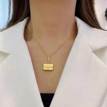 CELINE 2026大人気入手困難 セリーヌスーパーコピーネックレス 上品なアクセント 風合いのあるゴールド