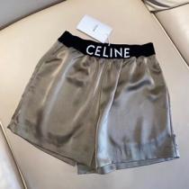 2026限定販売 CELINE セリーヌコピー レディースショートパンツ メタリック シンプルでクリーンなルックス