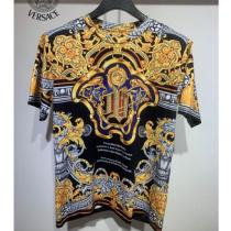 ☆人気ランキング☆VERSACEヴェルサーチｔシャツスーパーコピー販売抜け感や着心地重視定番アイテム
