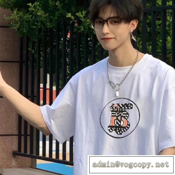 BURBERRY最新春夏コレクション バーバリー 半袖Tシャツスーパーコピー 2026限定 ユニセックスデザイン