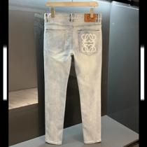 2026年最新入荷 LOEWE ロエベ ジーパン偽物 大人っぽい雰囲気 メンズジーンズ 幅広い季節にぴったり