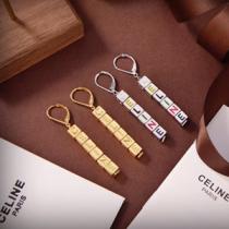 日本未発売☆2026ss新作 CELINE セリーヌ ロゴ ピアス コピー シル...