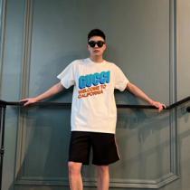 熱い視線を注いでいる Gucc1ブランドコピー 半袖ｔシャツ 男女兼用 上質なコ...