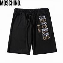 【2026流行り】Moschino激安通販モスキーノハーフパンツ コピー使いやすいカジュアルなコーディネート