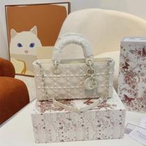 2WAYタイプ♪ DRブランド バッグ偽物 レディ D-Joy タイムレスで洗練されたデザイン 長方形 多色可選