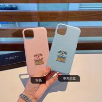 待ちに待った! 入手困難 人気ブランド  iPhone13 ケース スーパーコピー モノトーンのかわいいバージョン